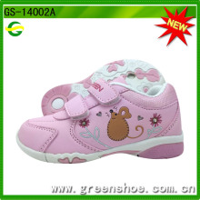 2015 Good Selling Children Kids Casual Shoes with LED Light